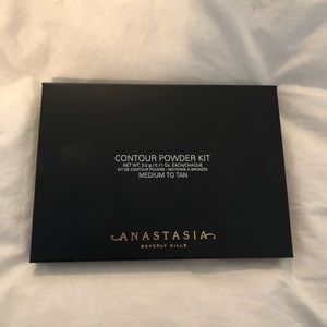 Anastasia Beverly Hills Contour Palette